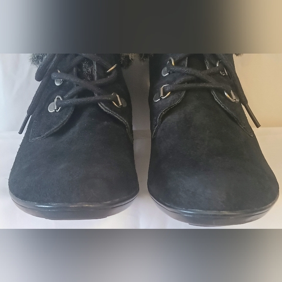 𝑪𝒐𝒃𝒃𝒊𝒆 𝑪𝒖𝒅𝒅𝒍𝒆𝒓𝒔 𝑭𝒂𝒖𝒙 𝑭𝒖𝒓-𝑳𝒊𝒏𝒆𝒅 𝑨𝒏𝒌𝒍𝒆 𝑩𝒐𝒐𝒕𝒔 - Picture 7 of 11